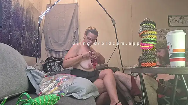 Snapshot of lit702 chatting on 10.26.25 lit702 online show from 10.26.25