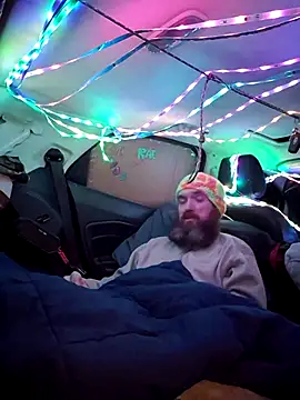 Snapshot of lit702 chatting on 12.03.25 lit702 online show from 12.03.25