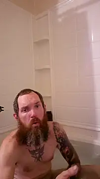 Snapshot of lit702 chatting on 12.04.25 lit702 online show from 12.04.25