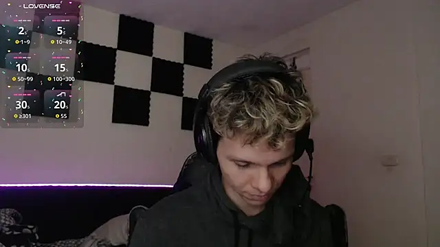 bryamado69 online show from 10.08.25