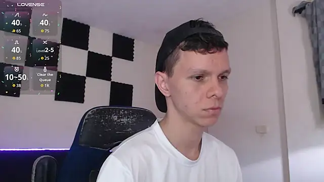 bryamado69 online show from 11.12.25