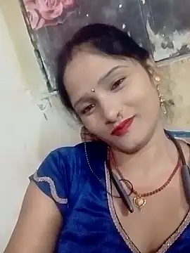 Snapshot of annaya_sweet chatting on 11.18.25 annaya sweet online show from 11.18.25