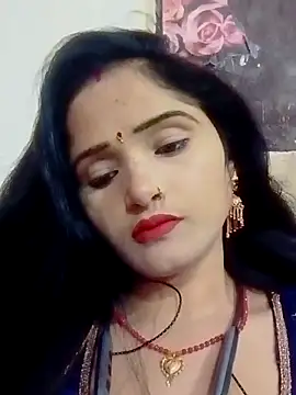 Snapshot of annaya_sweet chatting on 11.28.25 annaya sweet online show from 11.28.25