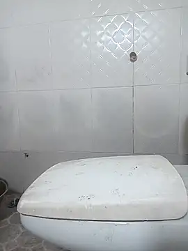 Snapshot of saraieevosarai chatting on 01.05.25 saraieevosarai online show from 01.05.25