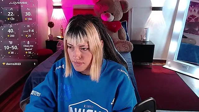 Snapshot of _sharlotte777 chatting on 02.20.25 sharlotte777 online show from 02.20.25