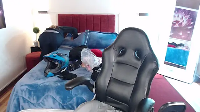 Snapshot of _sharlotte777 chatting on 02.22.25 sharlotte777 online show from 02.22.25