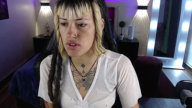 Snapshot of _sharlotte777 chatting on 03.06.25 sharlotte777 online show from 03.06.25