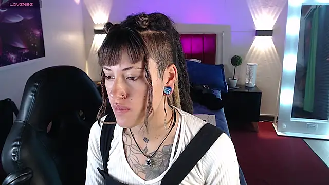 Snapshot of _sharlotte777 chatting on 03.21.25 sharlotte777 online show from 03.21.25