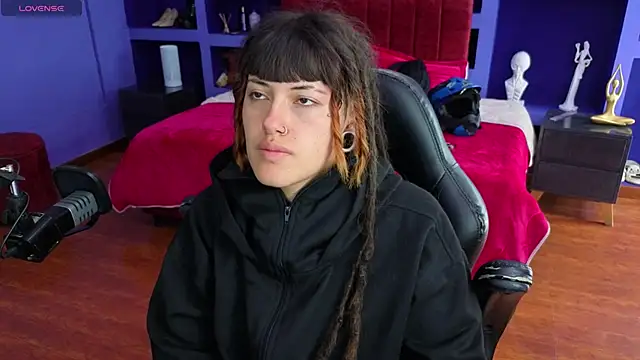 Snapshot of _sharlotte777 chatting on 09.18.25 sharlotte777 online show from 09.18.25