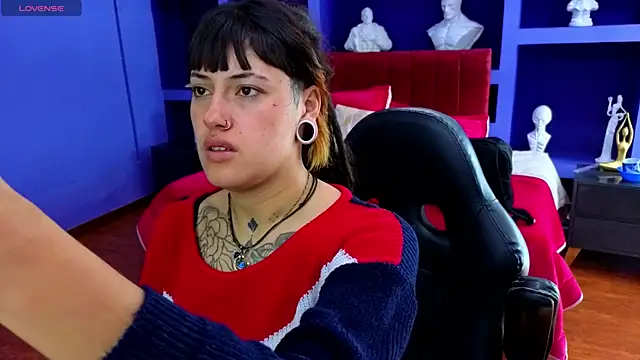 Snapshot of _sharlotte777 chatting on 09.19.25 sharlotte777 online show from 09.19.25