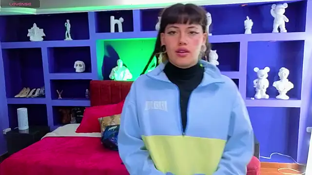 Snapshot of _sharlotte777 chatting on 10.13.25 sharlotte777 online show from 10.13.25