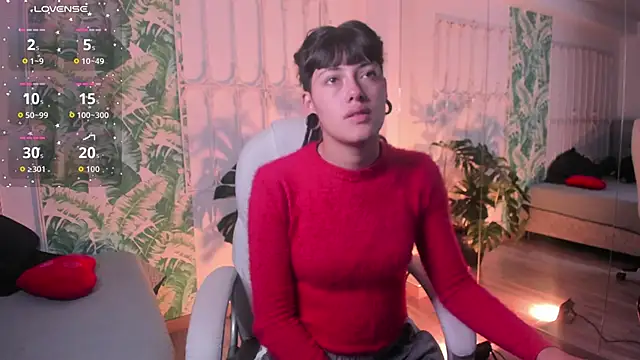 Snapshot of _sharlotte777 chatting on 12.15.25 sharlotte777 online show from 12.15.25