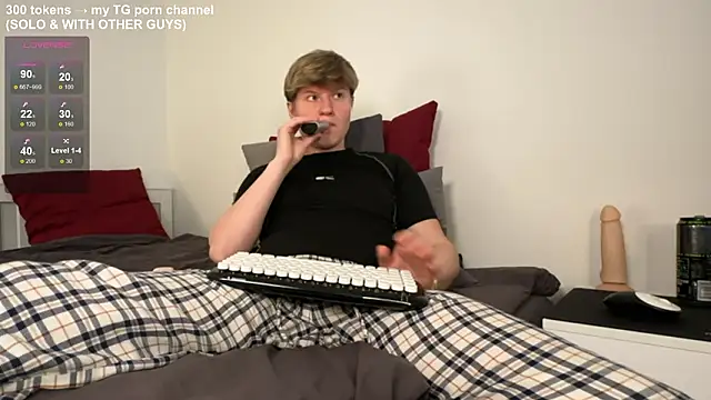 Snapshot of vlad_ggvldd chatting on 03.05.26 vlad ggvldd online show from 03.05.26