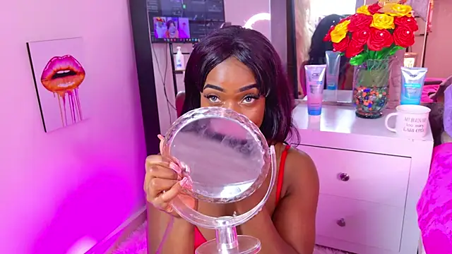 SarahBrunet online show from 10.04.25