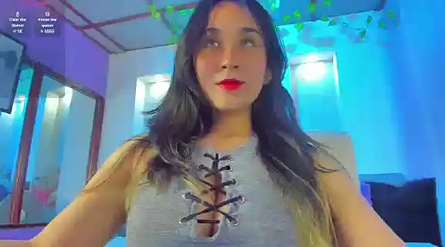 juliieta love online show from 02.08.25