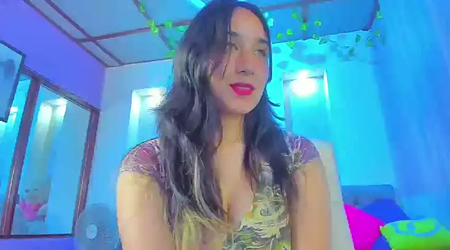 juliieta love online show from 02.10.25