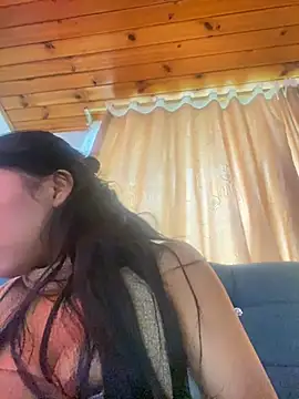 Snapshot of Miaa_coopeer chatting on 03.20.25 Miaa coopeer online show from 03.20.25