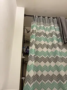 Snapshot of islandvybee55 chatting on 03.02.25 islandvybee55 online show from 03.02.25