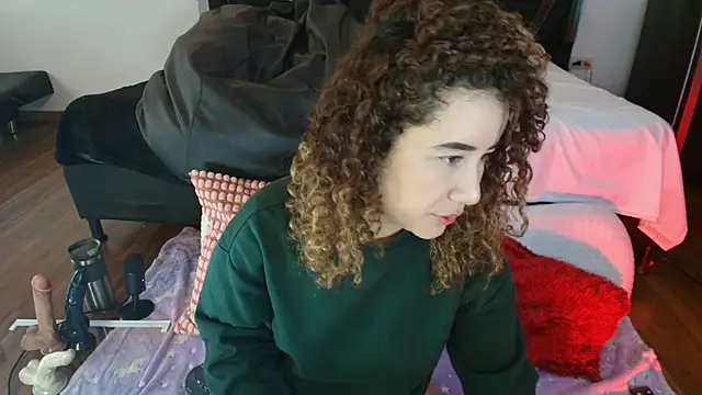 Charlotte11-11 online show from 01.12.25