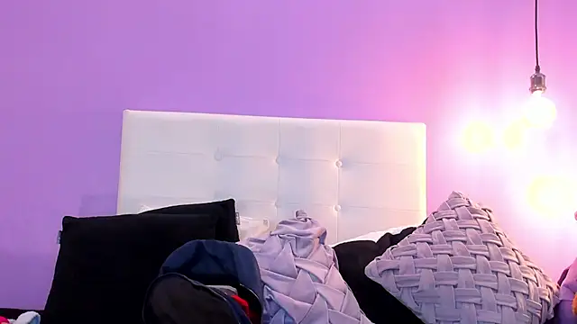 Charlotte11-11 online show from 09.12.25