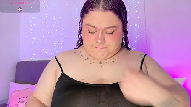Snapshot of lunitaa0 chatting on 06.18.26 lunitaa0 online show from 06.18.26