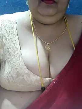 Snapshot of tamilthanushri chatting on 11.16.25 tamilthanushri online show from 11.16.25