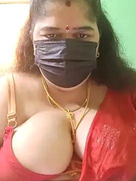 Snapshot of tamilthanushri chatting on 07.03.26 tamilthanushri online show from 07.03.26