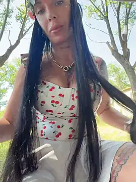 Snapshot of cicciolina chatting on 05.30.26 cicciolina online show from 05.30.26