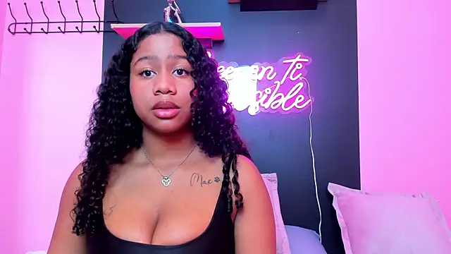 Sofi Fox  online show from 03.21.25