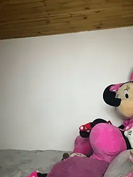 Sofi Fox  online show from 09.13.25