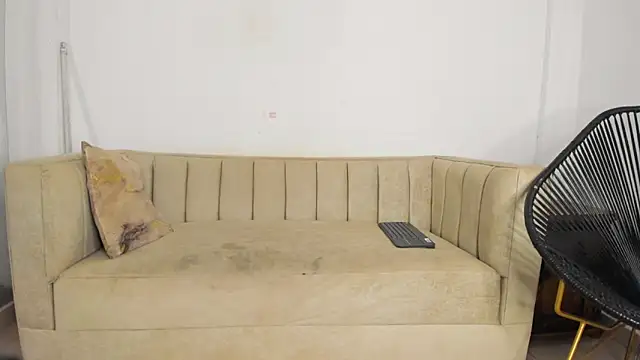 natalia aguirre1 online show from 02.12.26