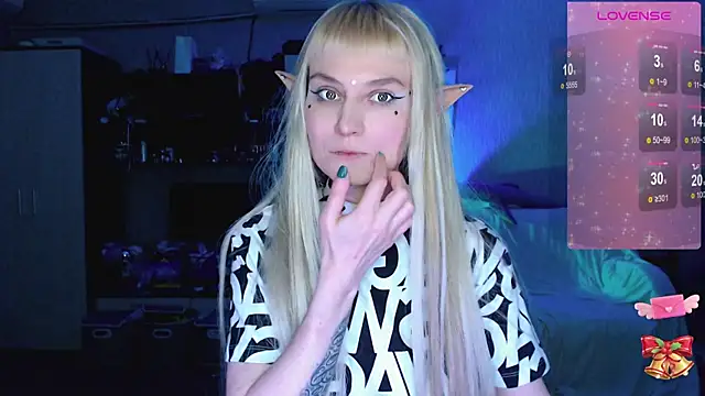 mischellemeow13 online show from 01.08.26