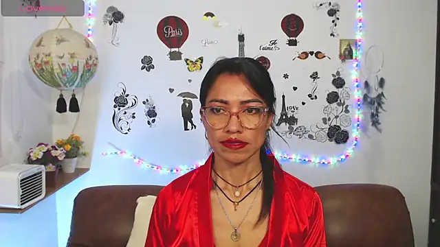 Snapshot of FernandaEloisa chatting on 01.12.25 FernandaEloisa online show from 01.12.25