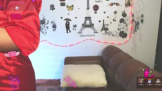 Snapshot of FernandaEloisa chatting on 01.15.25 FernandaEloisa online show from 01.15.25