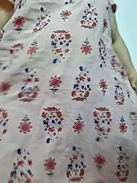 Snapshot of cutiecatty21 chatting on 04.17.26 cutiecatty21 online show from 04.17.26