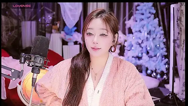 Missy Nana21 online show from 01.04.25