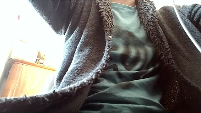 Snapshot of Bigone_Cro chatting on 11.23.25 Bigone Cro online show from 11.23.25