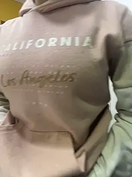 lemonkittyy online show from 02.20.25