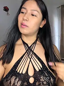 EmmaRossem online show from 04.28.26