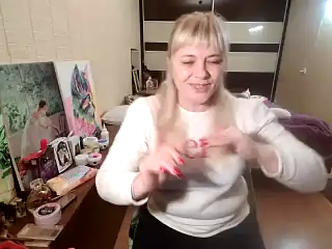 Lia Laguna77 online show from 11.30.25