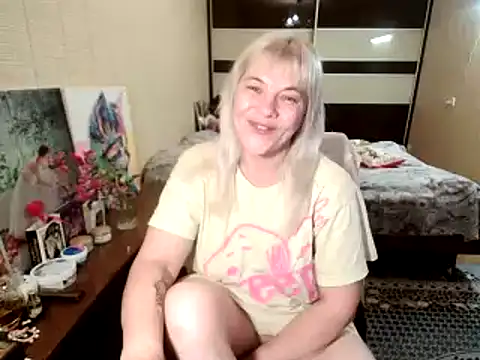 Snapshot of Lia_Laguna77 chatting on 07.10.26 Lia Laguna77 online show from 07.10.26