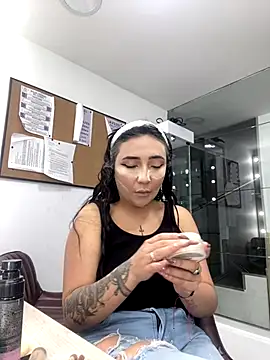 Megansttein  online show from 12.14.25