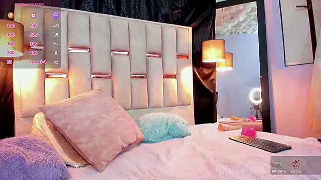 Nathan Smith  online show from 01.10.25