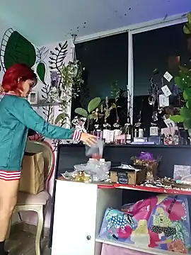 Snapshot of midas307k_ chatting on 12.20.24 midas307k online show from 12.20.24