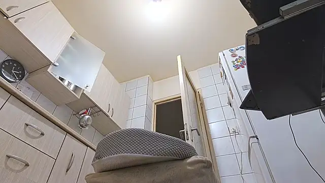 Snapshot of melissaBlessing chatting on 02.04.25 melissaBlessing online show from 02.04.25