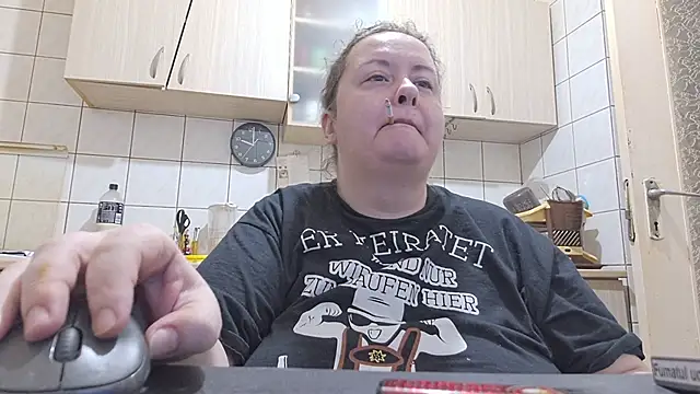 Snapshot of melissaBlessing chatting on 02.14.25 melissaBlessing online show from 02.14.25