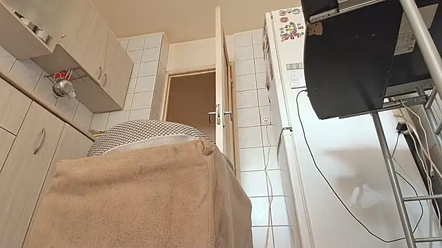 Snapshot of melissaBlessing chatting on 03.03.25 melissaBlessing online show from 03.03.25