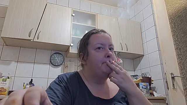 Snapshot of melissaBlessing chatting on 09.24.25 melissaBlessing online show from 09.24.25