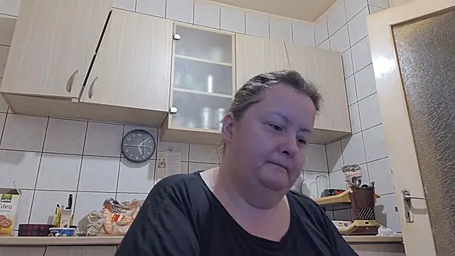 Snapshot of melissaBlessing chatting on 09.28.25 melissaBlessing online show from 09.28.25