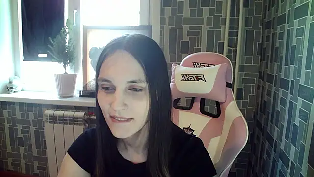 Snapshot of BlackHe4rts_ chatting on 03.19.25 BlackHe4rts  online show from 03.19.25